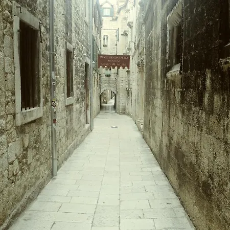 J'adore - Free Parking Appartement